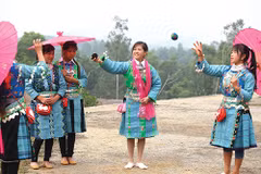 Préparation de la 2e Journée nationale de la culture H’mông 