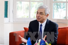 Claude Bartolone plaide pour une forte présence des entreprises françaises au Vietnam