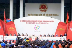 Échanges entre les jeunes vietnamiens et chinois