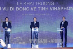 Le PM encourage VNPT à développer les technologies avancées 