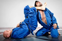 Le Vietnam remporte de l'or au Championnat d'Asie de Jujitsu de plage
