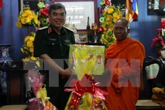 Tra Vinh : rencontre avec des Khmers à l'occasion de la fête Sene Dolta