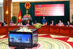 Le vice-président sud-africain rend visite à Hai Phong