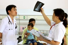 Le Japon aide le Vietnam à traiter les maladies pulmonaires