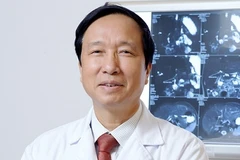 Nguyen Thanh Liem, premier docteur vietnamien à obtenir le prix Nikkei Asia