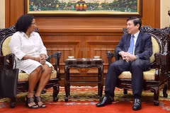Cuba veut promouvoir la coopération en matière de santé avec Ho Chi Minh-Ville