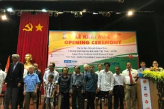 L'Inde finance un projet de prothèses pour des amputés à Vinh Phuc et Phu Tho