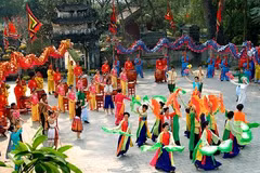 Rôle de la culture et de l'homme dans l'oeuvre de renouveau et développement au Vietnam et au Laos