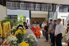 Remise des corps des Vietnamiens décédés dans un accident de la route à Siem Reap (Cambodge)