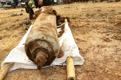 Une bombe de 100 kg désactivée à Dien Bien