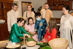 Les valeurs de la culture Têt traditionnel du Vietnam aux yeux des ambassadeurs étrangers