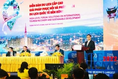 Forum de haut niveau sur le tourisme international à Ho Chi Minh-Ville