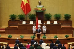 Félicitations du président de l'AN du Laos à son homologue vietnamien 