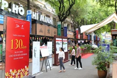 Diverses expositions célébrant le 130e anniversaire de la naissance du Président Hô Chi Minh