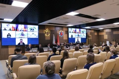 Promouvoir la coopération entre la ville de Saint-Pétersbourg (Russie) et des localités du Vietnam