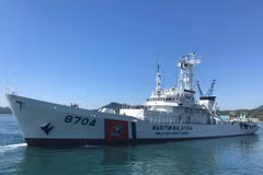 Pêche illicite : la Malaisie effectue des exercices de tir en mer à balles réelles