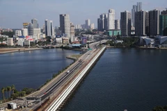 Réouverture de la frontière entre la Malaisie et Singapour dans le cadre des programmes RGL et PCA