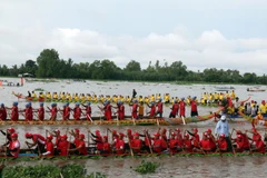Ouverture de la 14e Fête culturelle, sportive et touristique des Khmers de Kien Giang