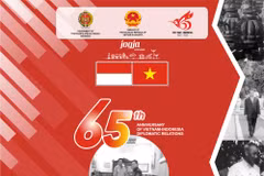 Exposition de photos célébrant les 65 ans des relations diplomatiques Vietnam-Indonésie