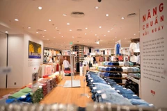 Uniqlo inaugure son premier magasin à Hanoï