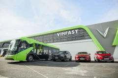 Mise en service des bus électriques VinBus à Phu Quoc