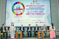 Conférence de presse sur le salon ITE HCMC 2024 à Hô Chi Minh-Ville 2024. Photo : hcmcpv.org.vn
