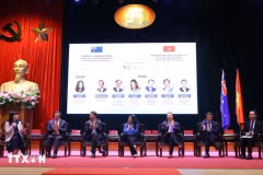 Délégués au 2e Forum Vietnam-Australie à Hanoï. Photo: VNA