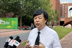 Miliang, directeur du Centre d'études sur l'Asie du Sud-Est et directeur de l'Institut de droit de l'Université des langues étrangères de Pékin. Photo: VNA