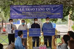 Hô Chi Minh-Ville aide pour la communauté des Cambodgiens d'origine vietnamienne