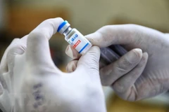 Financement supplémentaire pour acheter 20 millions de doses de vaccin anti-COVID-19