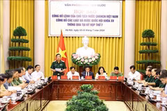 La conférence de presse pour annoncer l'Ordre du président concernant six lois récemment adoptées par la 15e Assemblée nationale. Photo : VNA