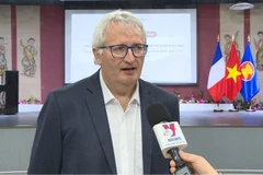 Le Dr Eric Coudray. Photo : VNA