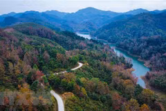 Découvrir la beauté pittoresque des lacs de la province de Cao Bang