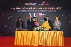 Lancement du festival international de mode VIFF au Vietnam