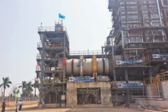 La plus grande usine de valorisation énergétique des déchets du Vietnam est presque achevée