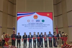 Inauguration d’un centre d’expositions des produits vietnamiens à haute qualité en Thaïlande
