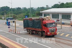 Quang Ninh : la porte frontalière de Mong Cai traite 45.300 tonnes de fret depuis sa réouverture