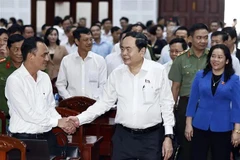 Le président de l'Assemblée nationale rencontre des électeurs de Hau Giang. Photo: VNA