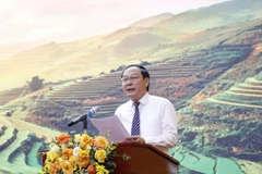 Le vice-ministre des Ressources naturelles et de l’Environnement, Le Công Thanh, à la cérémonie de lancement du Plan directeur national de protection de l’environnement pour la période 2021-2030, avec vision à l'horizon 2050. Photo: VNA
