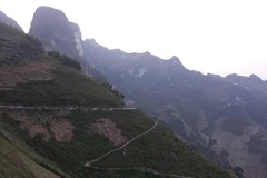 La route "Bonheur" - la route du patrimoine Ma Pi Leng