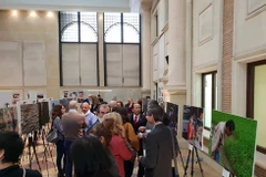 Ouverture de l'exposition de photos "Regard du Vietnam" à Madrid
