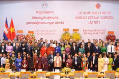 La 5e Rencontre d'amitié et de coopération Vietnam-Cambodge à Binh Phuoc