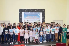 Cours de langue vietnamienne pour les jeunes Viêt Kiêu en République tchèque