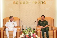 Renforcement des liens de défense entre le Vietnam et l'Australie