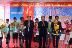Autorisation pour 119 Laotiens d’acquérir la nationalité vietnamienne