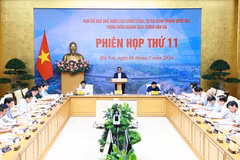 Le Premier ministre Pham Minh Chinh a présidé mercredi après-midi, à Hanoi, la 11e réunion du comité d’État chargé des ouvrages d’importance nationale du secteur des transports. Photo : VNA