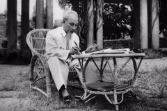 Des érudits indiens témoignent de leurs bons sentiments envers le Président Hô Chi Minh