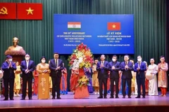 Célébration des 50 ans de l'établissement des relations diplomatiques Vietnam-Inde