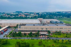 Quels engagements Intel prend-il dans sa stratégie de développement vert et durable au Vietnam ?