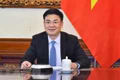 Vietnam et Angola promeuvent les relations d'amitié et la coopération multiforme